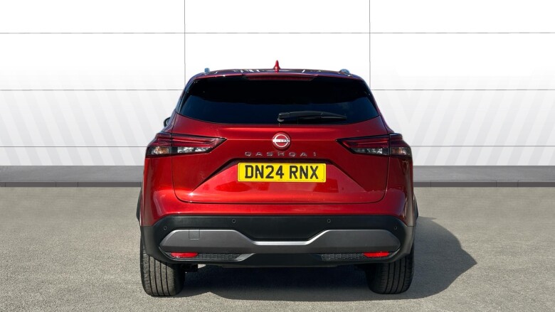 Nissan Qashqai 1.3 DiG-T MH N-Connecta 5dr Petrol Hatchback